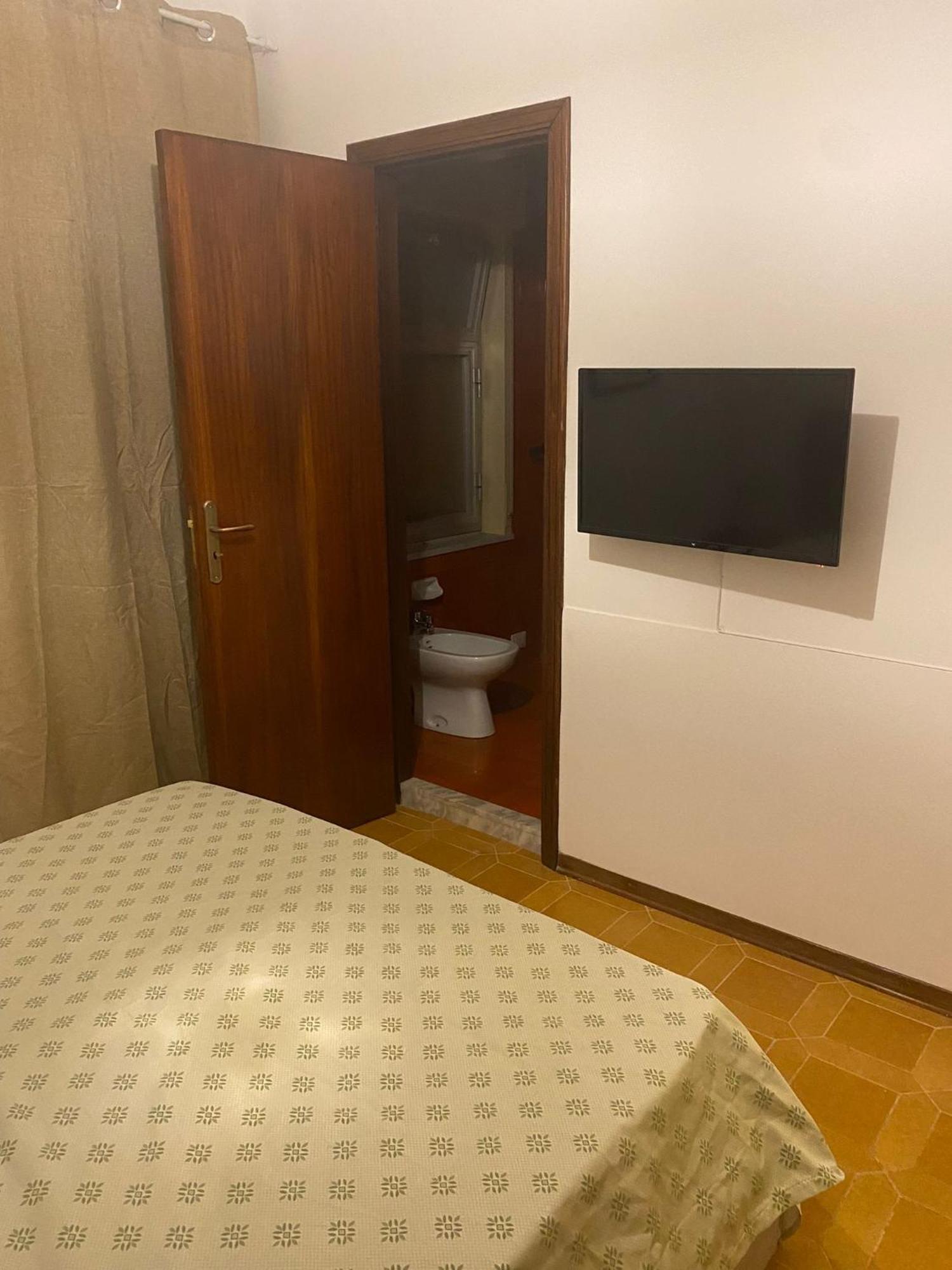Mi 'Ffaciu E Mi Ricriu Casa Vacanze Castelmola Esterno foto